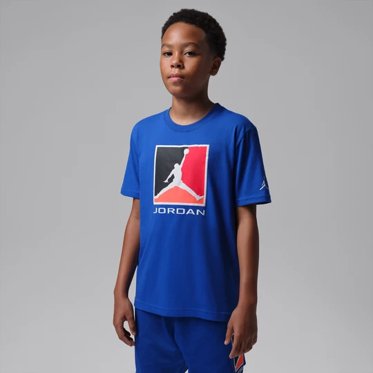 Zdjęcie produktu T-shirt dla dużych dzieci Boxed Logo 3.0 Jordan Flight Essentials - Niebieski