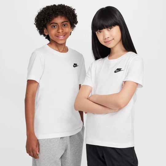 Zdjęcie produktu T-shirt dla dużych dzieci Nike - Biel