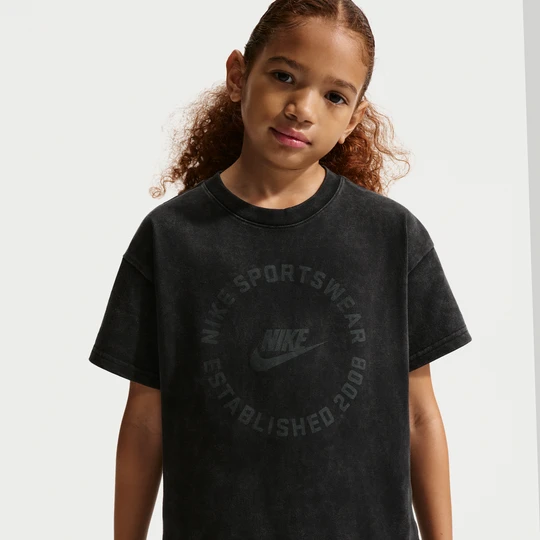 Zdjęcie produktu T-shirt dla dużych dzieci Nike - Czerń