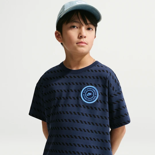 Zdjęcie produktu T-shirt dla dużych dzieci Nike Max90 - Niebieski