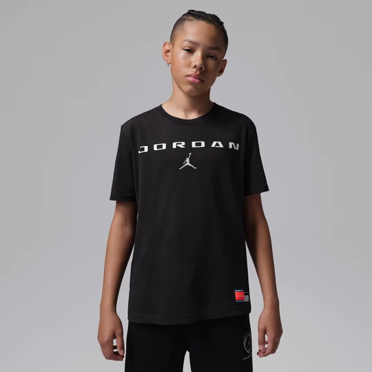 Zdjęcie produktu T-shirt dla dużych dzieci z nadrukiem piłkarskim Brooklyn Club Jordan - Czerń