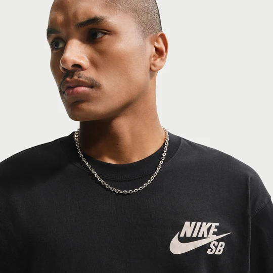 Zdjęcie produktu T-shirt do skateboardingu z logo Nike SB - Czerń
