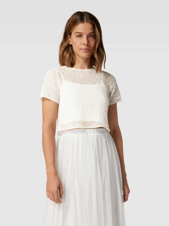 Zdjęcie produktu T-shirt krótki z obszyciem kamieniami stras Lace & Beads Złamany biały