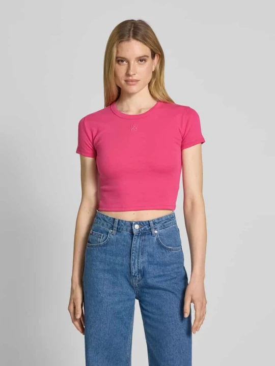 Zdjęcie produktu T-shirt krótki z wyhaftowanym logo Hugo Mocnoróżowy