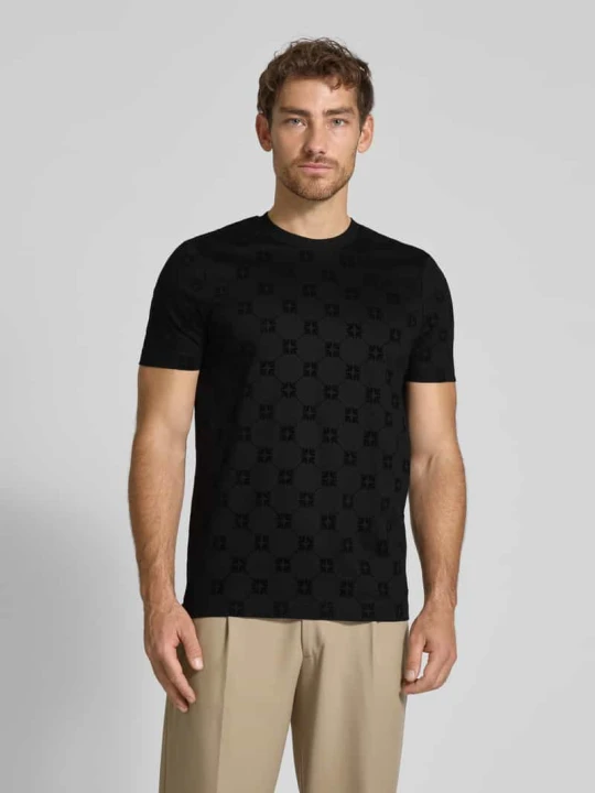 Zdjęcie produktu T-shirt męski JOOP! Collection; Czysta bawełna; Dopasowany fason; Model ‘Berno’; Okrągły dekolt; Długość tyłu w rozmiarze M: 72 cm Czarny
