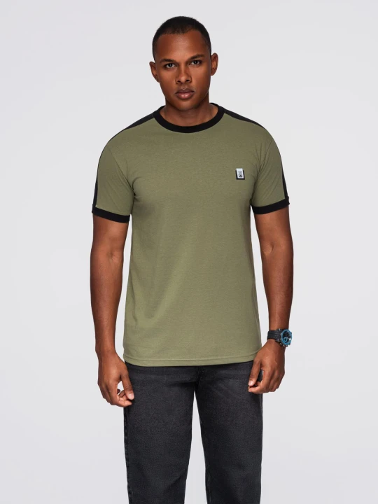 Zdjęcie produktu T-shirt męski z kontrastowymi lampasami – oliwkowy V4 - Rozmiar: L Ombre Clothing