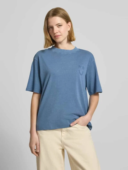 Zdjęcie produktu t-shirt nadruk z motywem i okrągły dekolt Jake*s Jeansowy niebieski