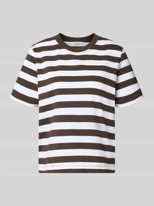 Zdjęcie produktu T-shirt o kroju boxy fit z czystej bawełny model 'ESSENTIAL' Selected Ciemnobrązowy
