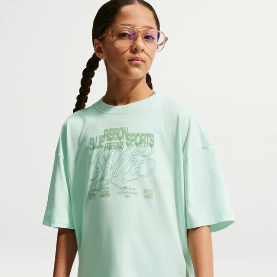 Zdjęcie produktu T-shirt o kroju oversize dla dużych dzieci Nike - Zieleń