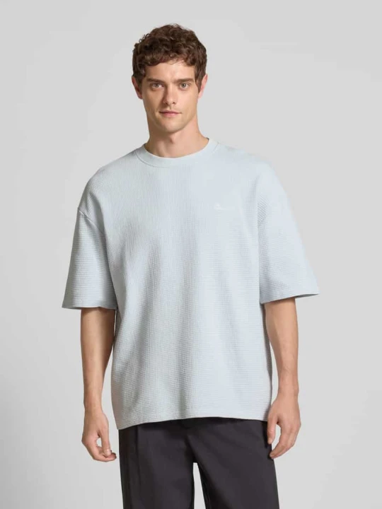Zdjęcie produktu T-shirt o kroju oversized z fakturowanym wzorem Pegador Jasnoniebieski