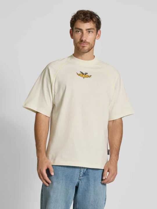 Zdjęcie produktu T-shirt o kroju oversized z nadrukiem z logo Carlo Colucci Złamany biały