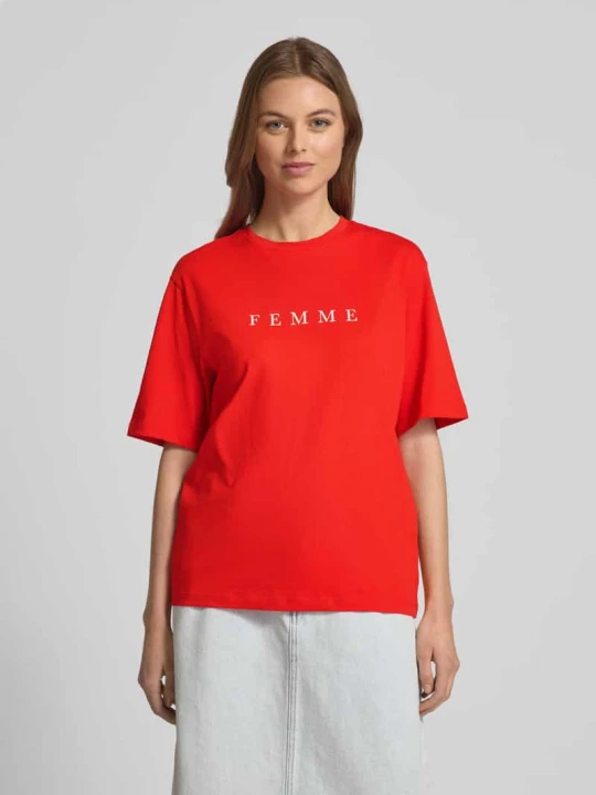 Zdjęcie produktu T-shirt o kroju oversized z nadrukiem z logo model ‘VILJA’ Selected Czerwony