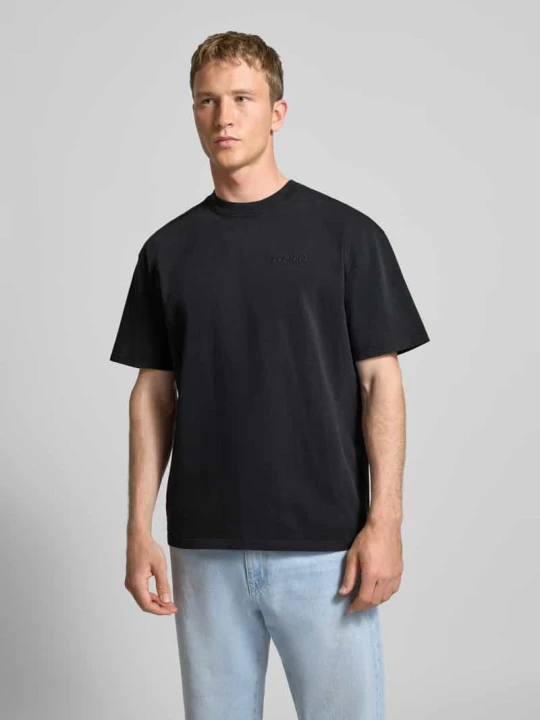 Zdjęcie produktu T-shirt o kroju oversized z wyhaftowanym logo Pegador Czarny