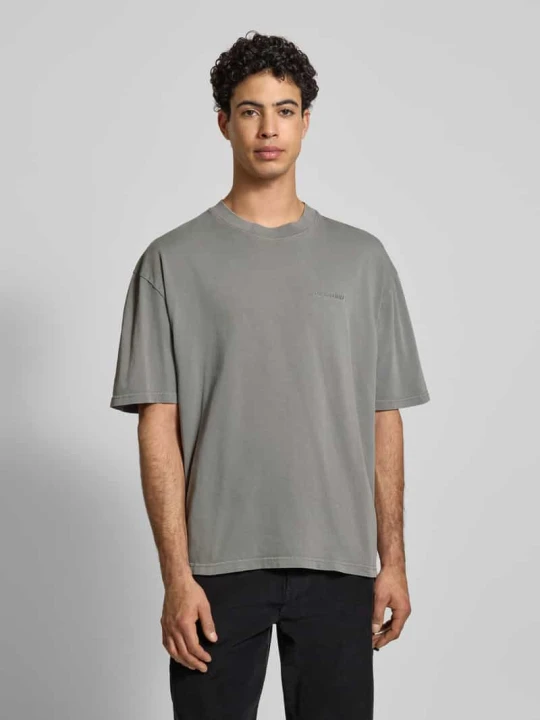 Zdjęcie produktu T-shirt o kroju oversized z wyhaftowanym logo Pegador Średnioszary