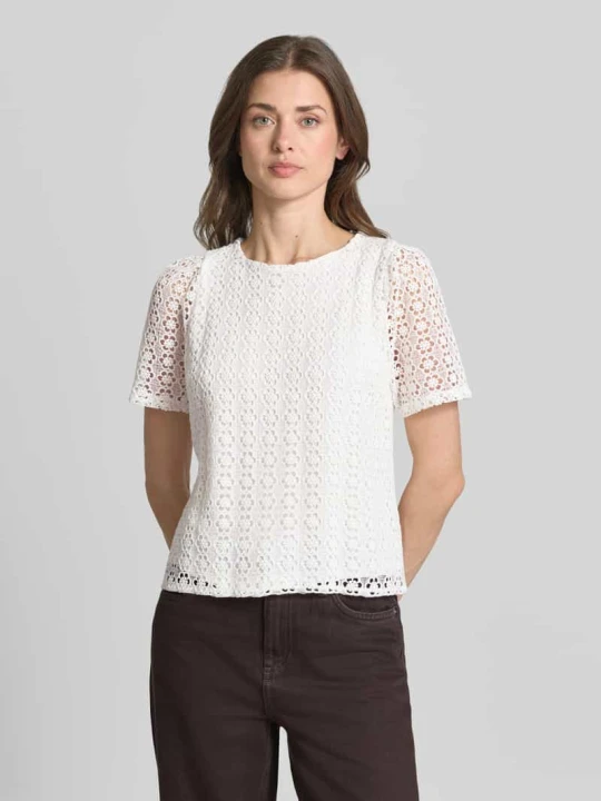 Zdjęcie produktu T-shirt o kroju regular fit w dzianinowej optyce MORE & MORE Złamany biały