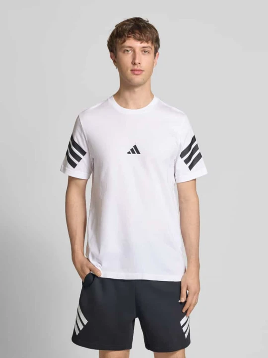 Zdjęcie produktu t-shirt o kroju regular fit z czystej bawełny Adidas Biały