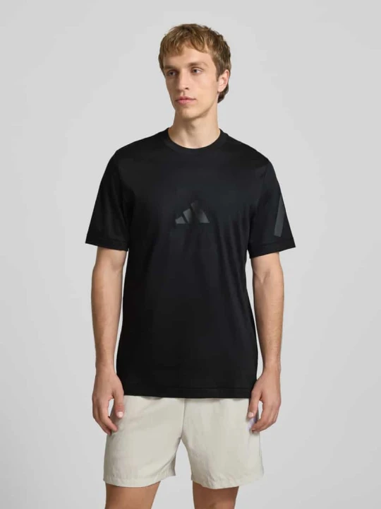 Zdjęcie produktu t-shirt o kroju regular fit z czystej bawełny Adidas Czarny
