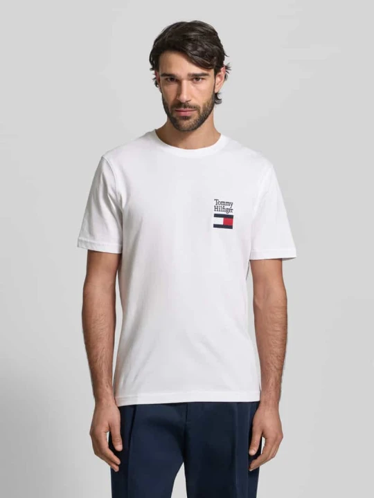 Zdjęcie produktu T-shirt z czystej bawełny w kroju regular fit model 'BRAND LOVE TEXT' Tommy Hilfiger Biały