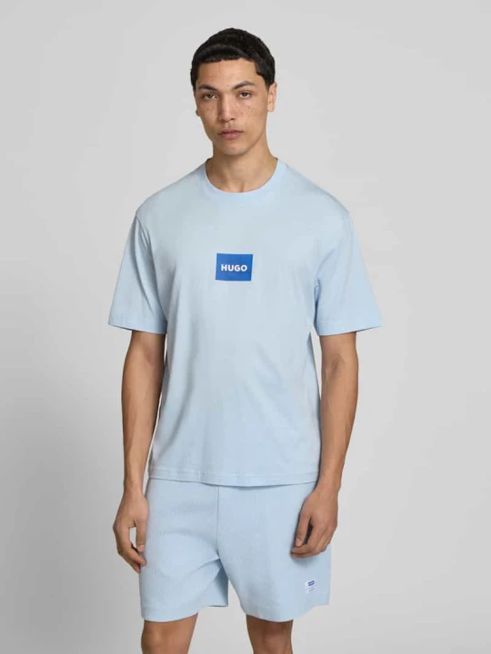 Zdjęcie produktu T-shirt o kroju regular fit z czystej bawełny model 'NAYONIX' Hugo Jasnoniebieski