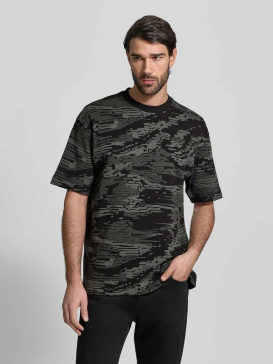 Zdjęcie produktu T-shirt z czystej bawełny w kroju regular fit model 'TE_WILDNATURE' Boss Czarny