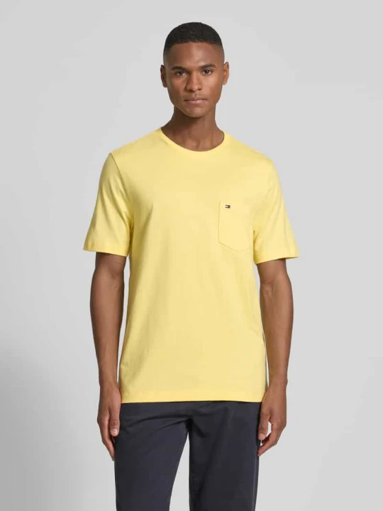 Zdjęcie produktu T-shirt o kroju regular fit z czystej bawełny Tommy Hilfiger Jasnożółty