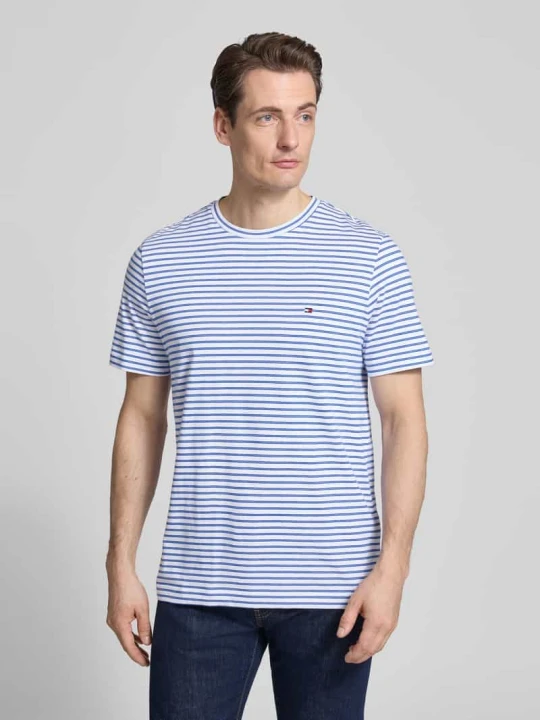 Zdjęcie produktu T-shirt o kroju regular fit z czystej bawełny Tommy Hilfiger Błękitny