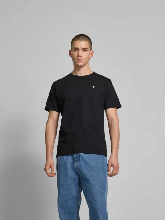 Zdjęcie produktu T-shirt o kroju regular fit z czystej bawełny Wood Wood Czarny