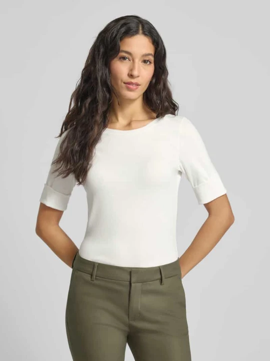 Zdjęcie produktu T-shirt o kroju regular fit z dodatkiem jedwabiu i rękawami z zakładką Marc Cain Biały