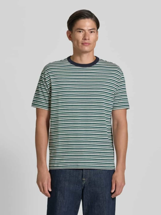 Zdjęcie produktu t-shirt o kroju regular fit z dodatkiem wiskozy MCNEAL Neonowy zielony