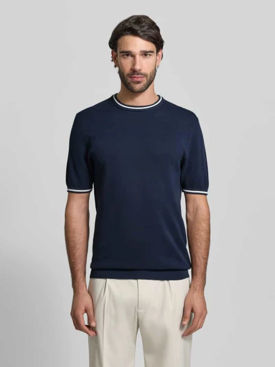 Zdjęcie produktu T-shirt o kroju regular fit z dzianinowym efektem Christian Berg Granatowy