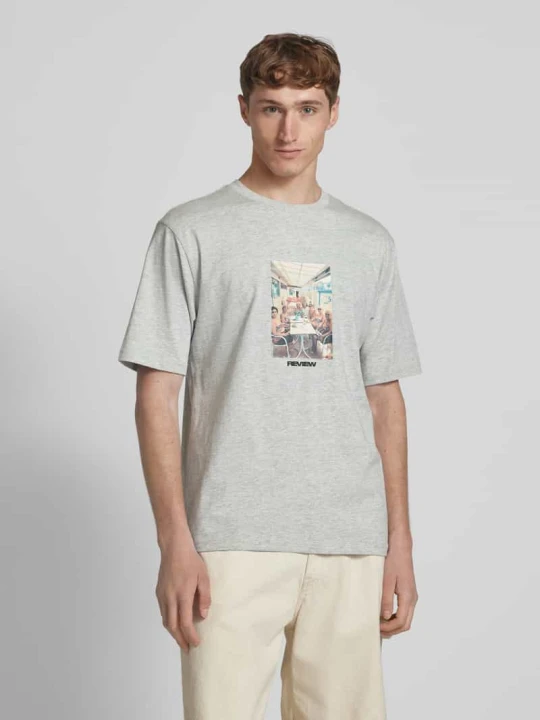 Zdjęcie produktu T-shirt o kroju regular fit z mieszanki bawełny i wiskozy REVIEW Jasnoszary melanż