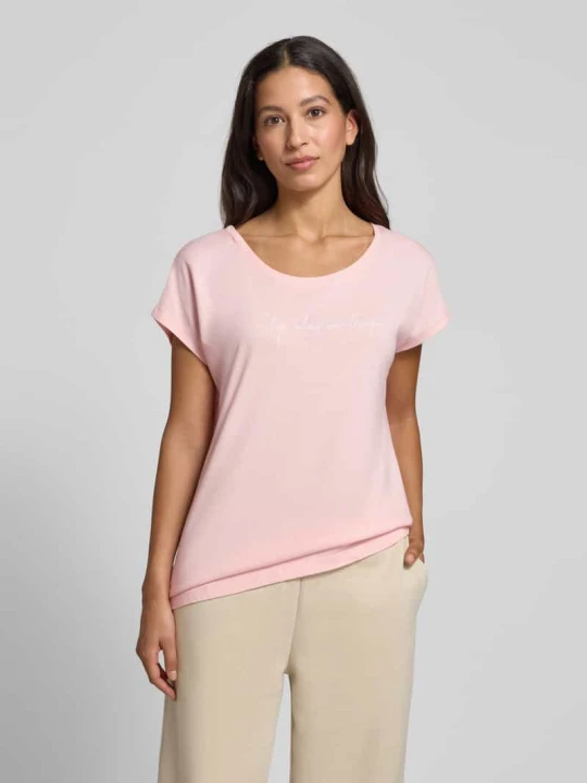 Zdjęcie produktu T-shirt o kroju regular fit z mieszanki wiskozy model ‘Cozy Dreams’ Lascana Różowy