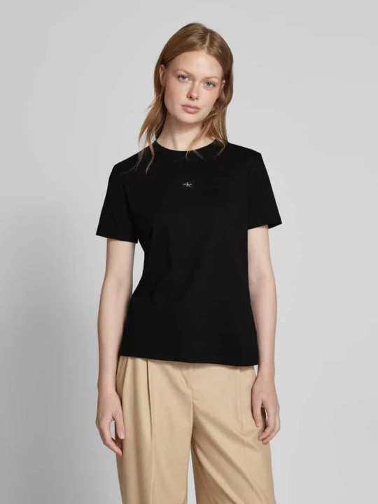 Zdjęcie produktu T-shirt o kroju Regular Fit z nadrukiem z logo Calvin Klein Jeans Czarny