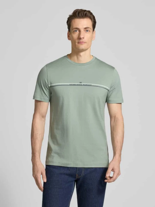 Zdjęcie produktu T-shirt o kroju regular fit z nadrukiem z logo Christian Berg Trzcinowy