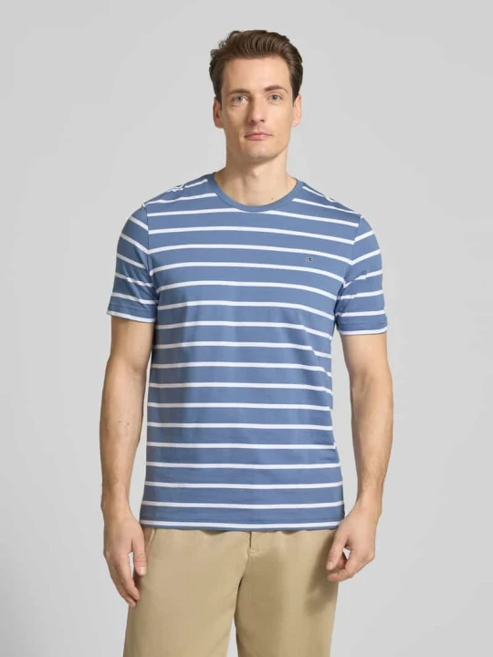 Zdjęcie produktu T-shirt o kroju regular fit z wyhaftowanym logo Christian Berg Jeansowy niebieski