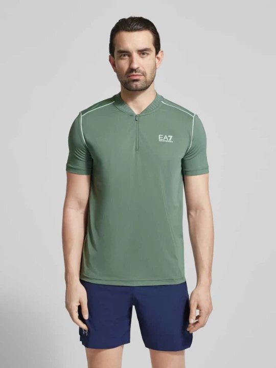 Zdjęcie produktu T-shirt o kroju regular fit ze stójką EA7 Emporio Armani Zielony