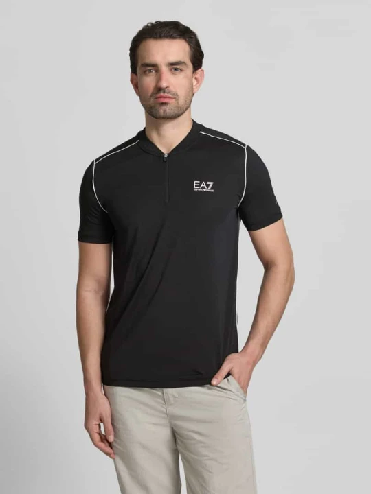 Zdjęcie produktu T-shirt o kroju regular fit ze stójką EA7 Emporio Armani Czarny