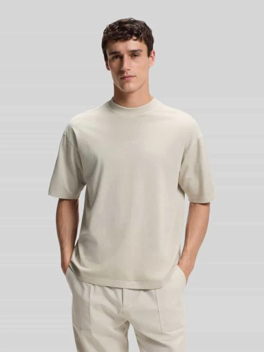 Zdjęcie produktu T-shirt o kroju relaxed fit z czystej bawełny model 'TE_TILE' Boss Beżowy