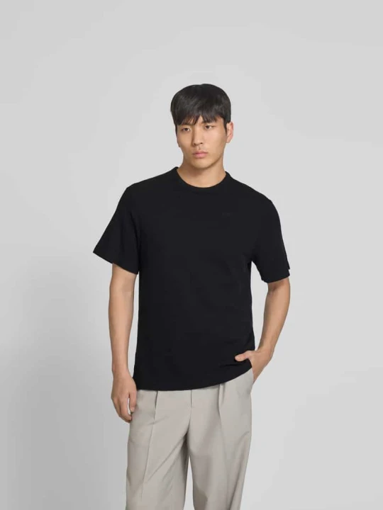Zdjęcie produktu t-shirt o kroju relaxed fit z fakturowanym wzorem Forét Czarny