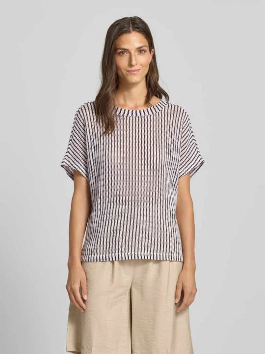 Zdjęcie produktu T-shirt o kroju relaxed fit z imitacji dzianiny model ‘Umila’ Someday Czarny