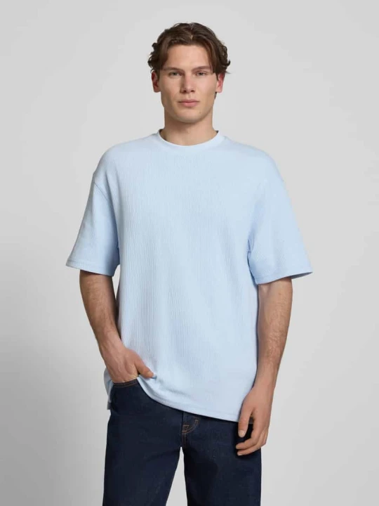 Zdjęcie produktu T-shirt o kroju relaxed fit z mieszanki bawełny model 'NUWAFFLE' Hugo Jasnoniebieski