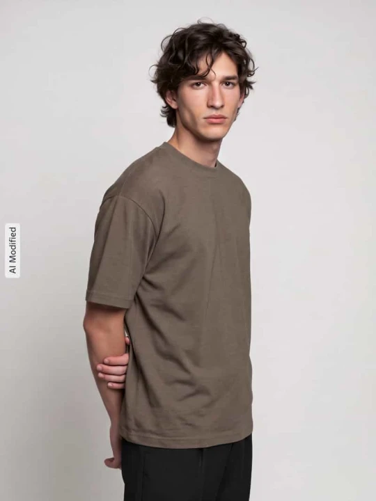 Zdjęcie produktu T-shirt o kroju relaxed fit z okrągłym dekoltem model ‘OSCAR’ Selected Średniobrązowy