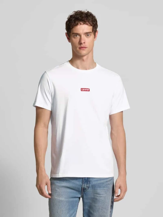 Zdjęcie produktu T-shirt o kroju relaxed fit z wyhaftowanym logo i okrągłym dekoltem Levi's Biały
