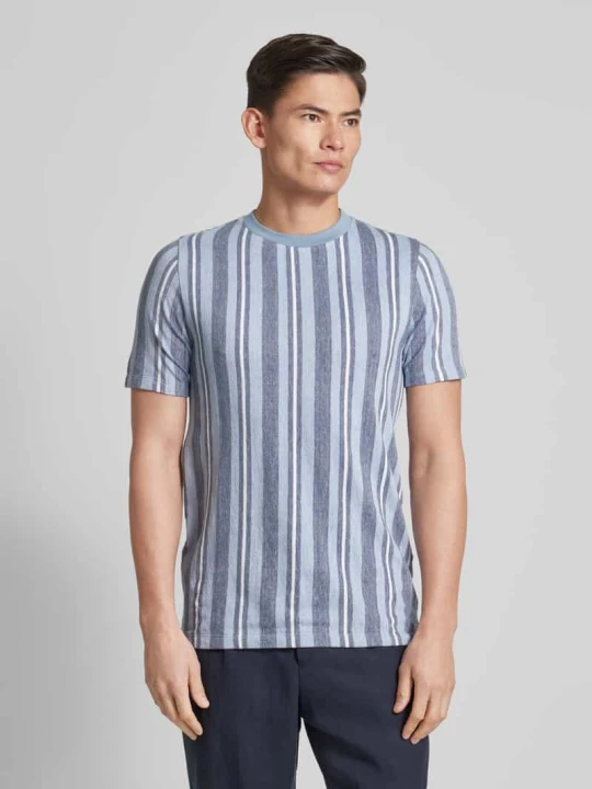Zdjęcie produktu T-shirt o kroju relaxed fit ze wzorem w paski model ‘Towel striped’ lindbergh Granatowy