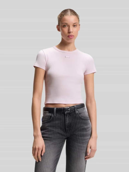 Zdjęcie produktu t-shirt o kroju slim fit, krój krótki, z mieszanka bawełny model 'BABY TEE_B' Hugo Jasnoróżowy