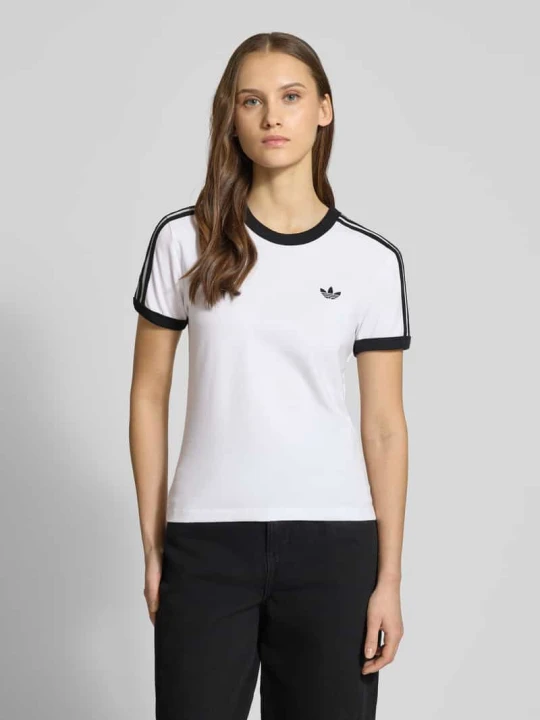 Zdjęcie produktu T-shirt o kroju slim fit z mieszanki bawełny adidas Originals Biały
