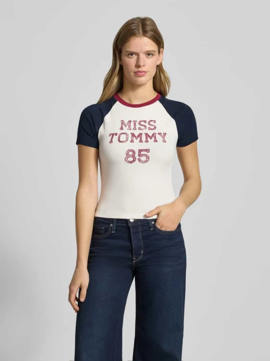 Zdjęcie produktu t-shirt o kroju slim fit z mieszanki bawełny Tommy Jeans Biały