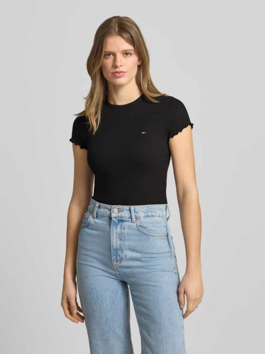 Zdjęcie produktu T-shirt o kroju slim fit z mieszanki bawełny Tommy Jeans Czarny