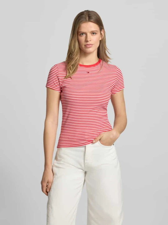 Zdjęcie produktu t-shirt o kroju slim fit z mieszanki bawełny Tommy Jeans Czerwony