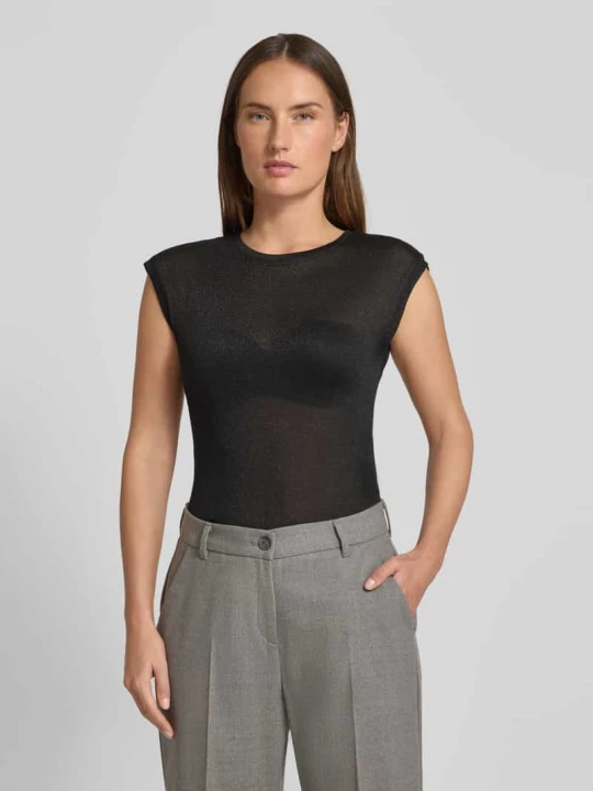 Zdjęcie produktu T-shirt o kroju slim fit z mieszanki wiskozy model ‘SARAH’ Vero Moda Czarny